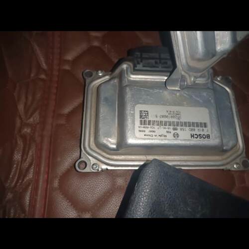 众泰t700发动机电脑板ECU模块行车电脑型号如图质量保证