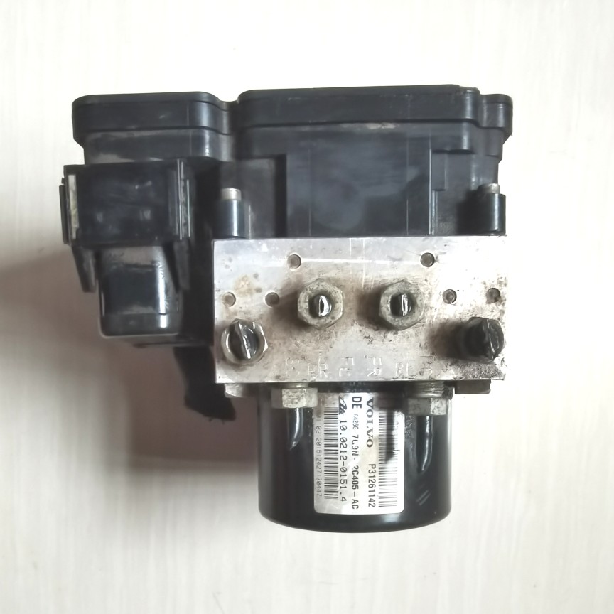 S90 S80 S60 S40 V40 V70刹车ABS泵总成制动总泵 P31261142