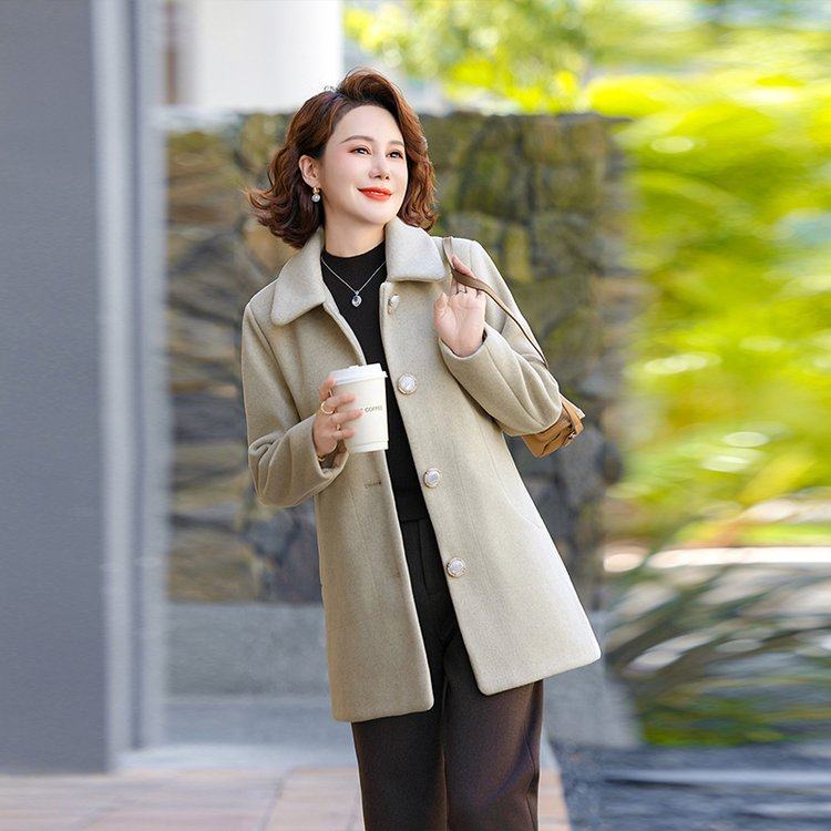 2025新款妈妈装中长款开衫中年女装春秋时尚风衣外套中老年洋气