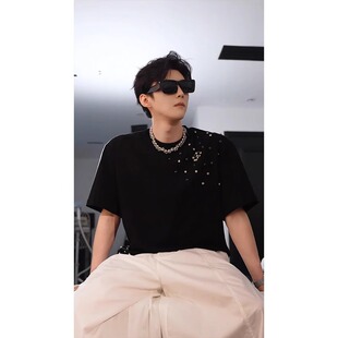 美式高街烫钻短袖T恤男款夏季潮牌痞帅高级感半袖宽松百搭上衣潮