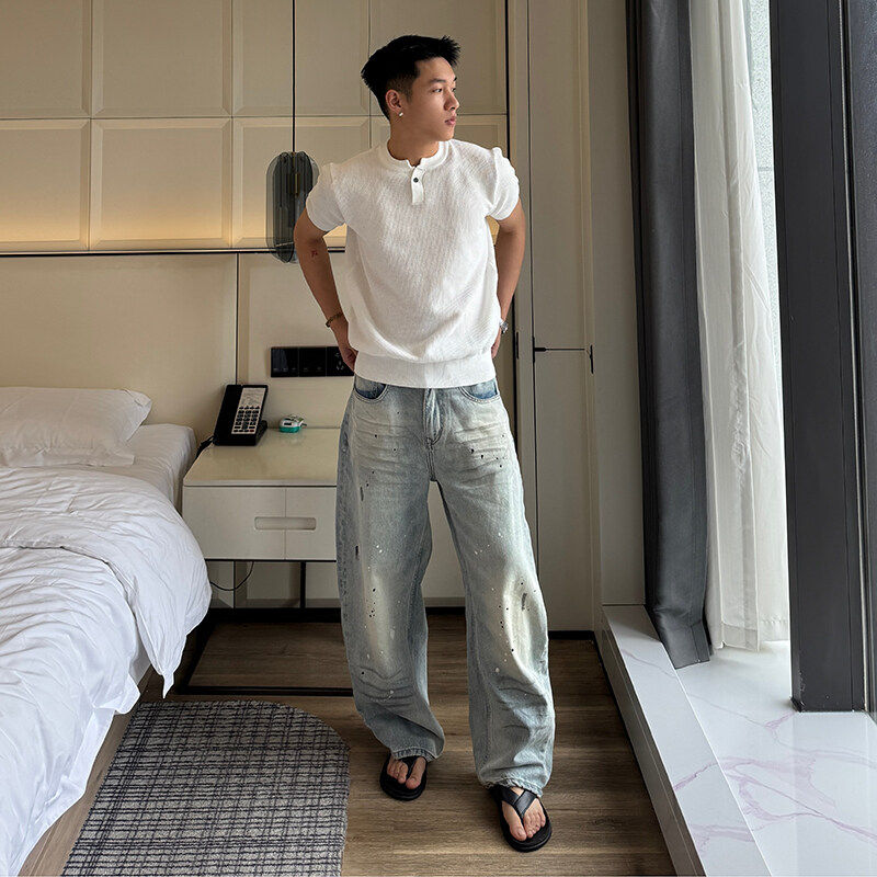 白色简约高级感男t恤2025新款短袖韩系通勤百搭针织半袖薄款上衣