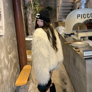 秋冬时尚年轻款环保皮草毛茸茸外套女短款滩羊毛加厚保暖毛绒上衣