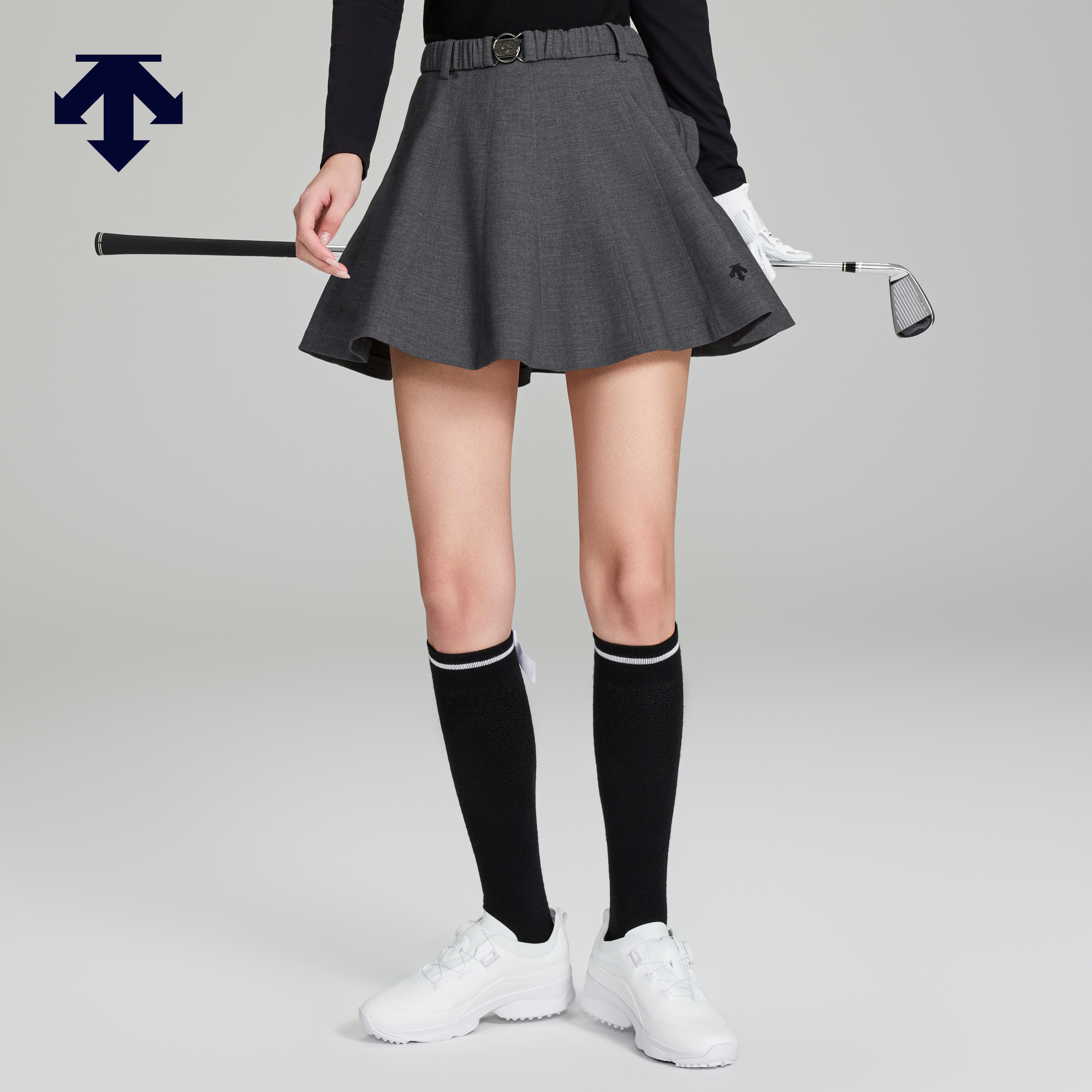 【Olivia Cowan同款】迪桑特高尔夫女士PROA字四面弹短裙秋冬新品