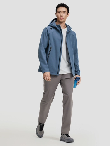 Водоотталкивающая утепленная демисезонная осенняя куртка для тренировок