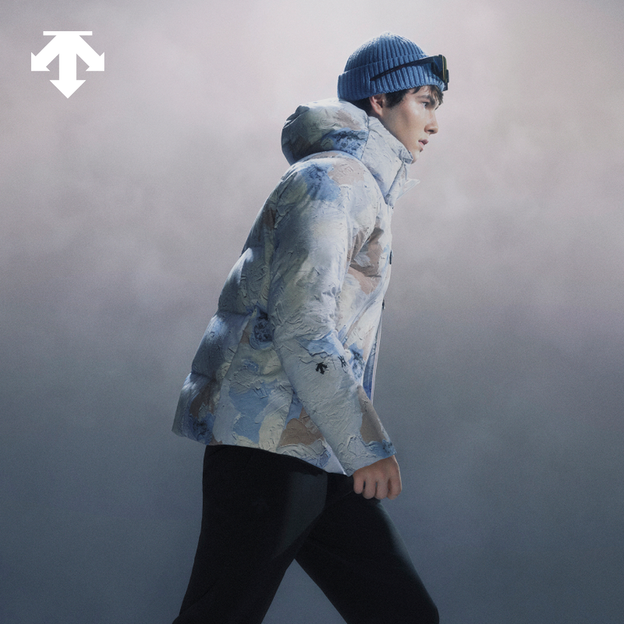 DESCENTE x Daniel Arsham艺术家联名男士混合填充羽绒AT
