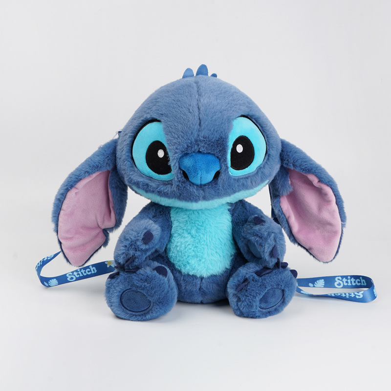 史迪奇草莓熊毛绒玩具