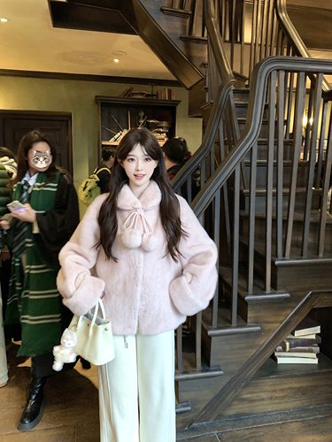 宽松短款环保皮草可爱毛毛外套