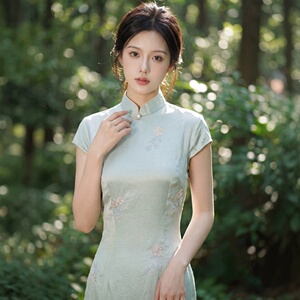 2026新款贝之韵绣花改良花夏长款旗袍女春月牙袖年轻款上班穿