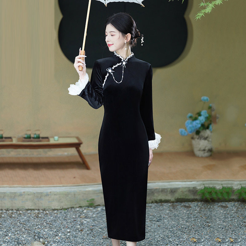 2026新款黑色丝绒国风新中式苏州秋季长袖旗袍改良年轻款女高