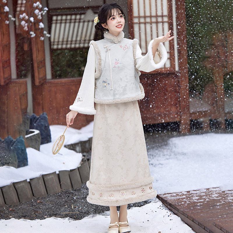2026新款加绒冬装国风新中式长袖旗袍冬季厚款改良年轻款女复古马