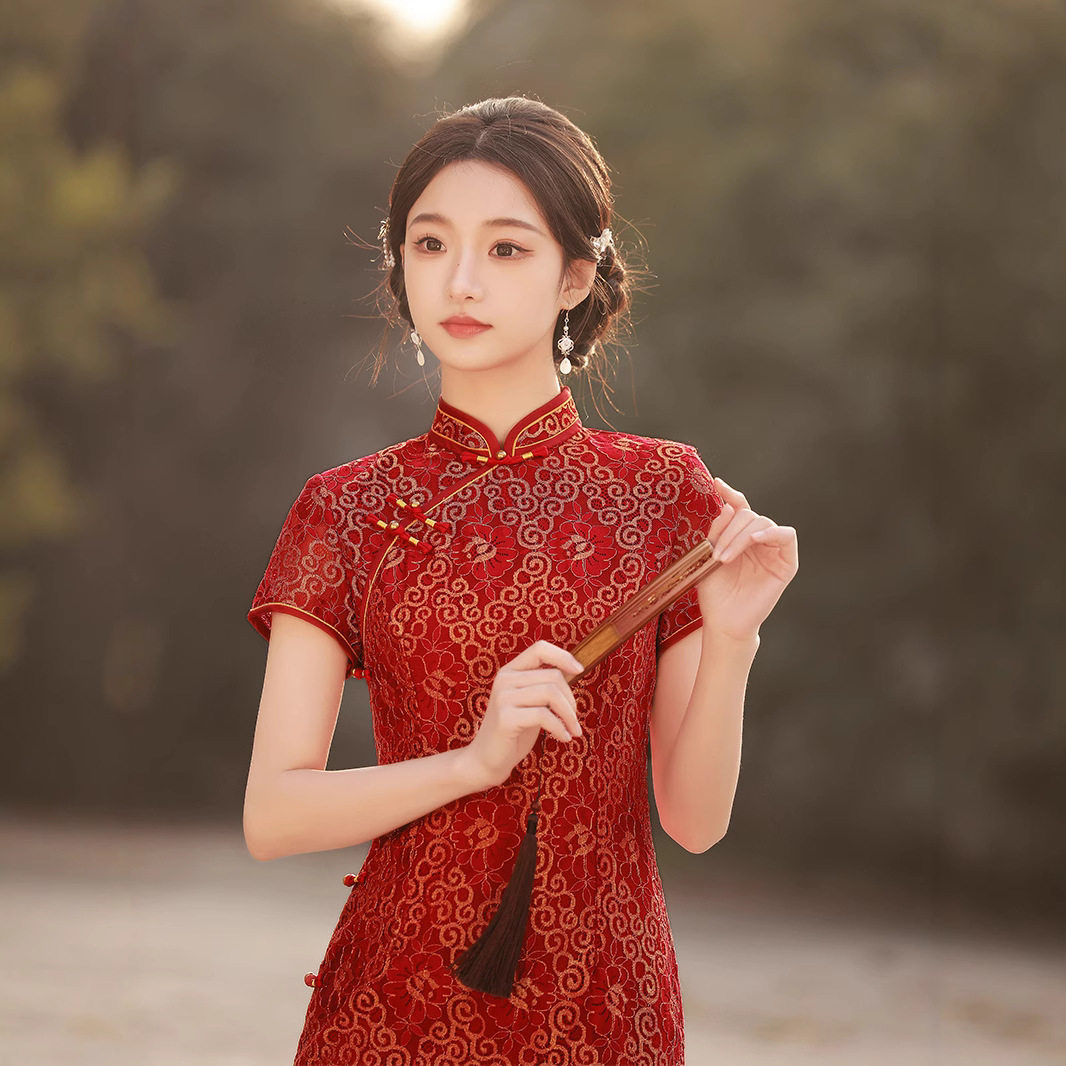 2026新款春夏改良红装红色蕾丝长款高考修身日常礼服敬酒服旗袍高