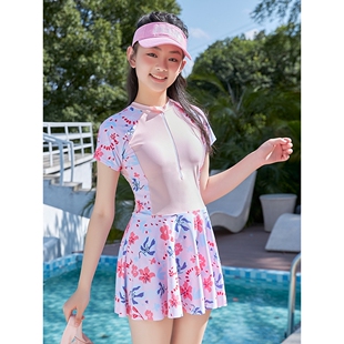 2026新款大童泳衣女孩碎花裙式遮肉显瘦温泉度假泳装短袖拉链学生