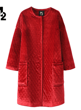 M2折扣店复古简约风圆领绗线棉服女中长款红色外套菱格纹圆领外套