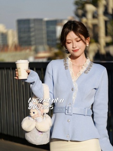 针织衫 淡蓝色蕾丝水钻拼接长袖 毛衣附腰带 2025早春新款 Nearnini