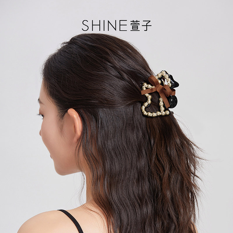 【七七酱直播间】SHINE萱子饰品香槟金珍珠小狗抓夹琥珀流光风,饰品/流行首饰/时尚饰品新,发饰,淘宝优惠券,粉丝福利购,淘宝优惠卷