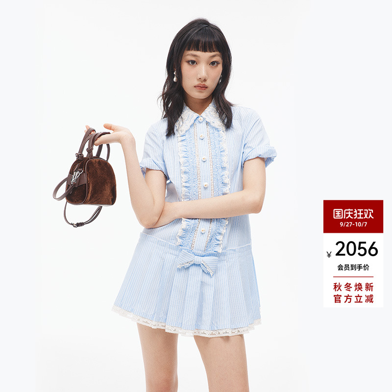 时尚宽松A摆条纹连衣裙