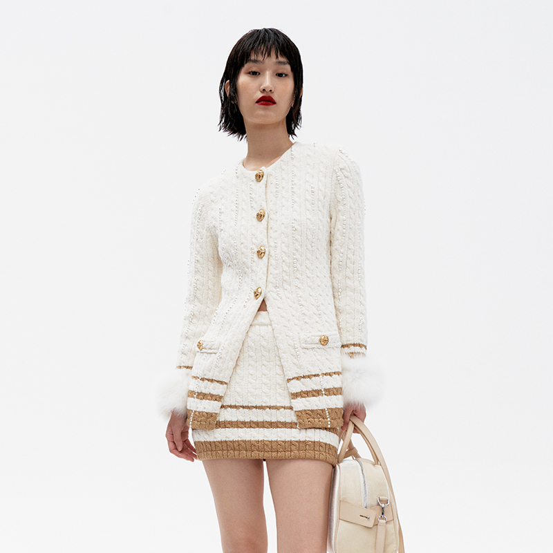 lefame拉飞姆冬季老钱风间条咖白条纹丝绒针织外套