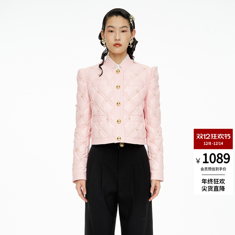 LEFAME珍珠撞钉蛋白皮羽绒服