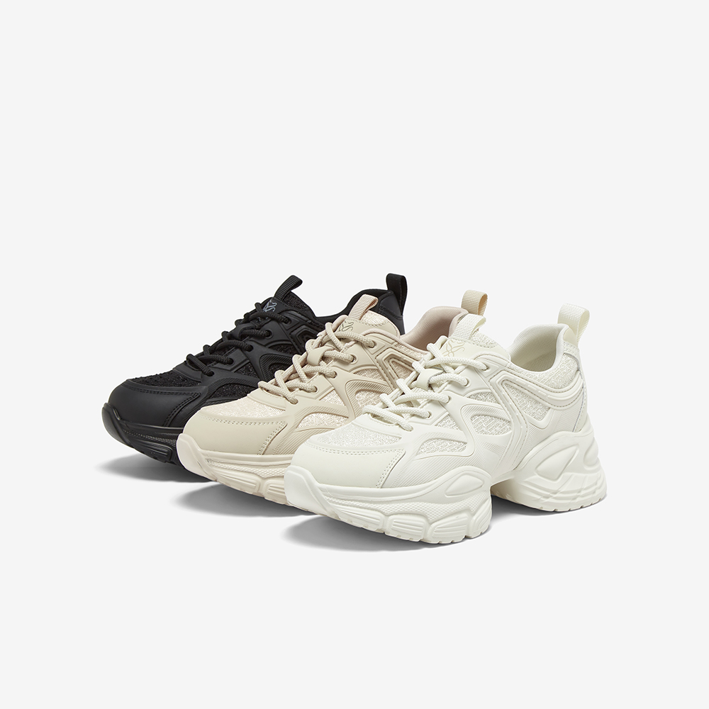 百思图2025秋季新款透气纯色老爹鞋厚底女休闲运动鞋G2231CM5