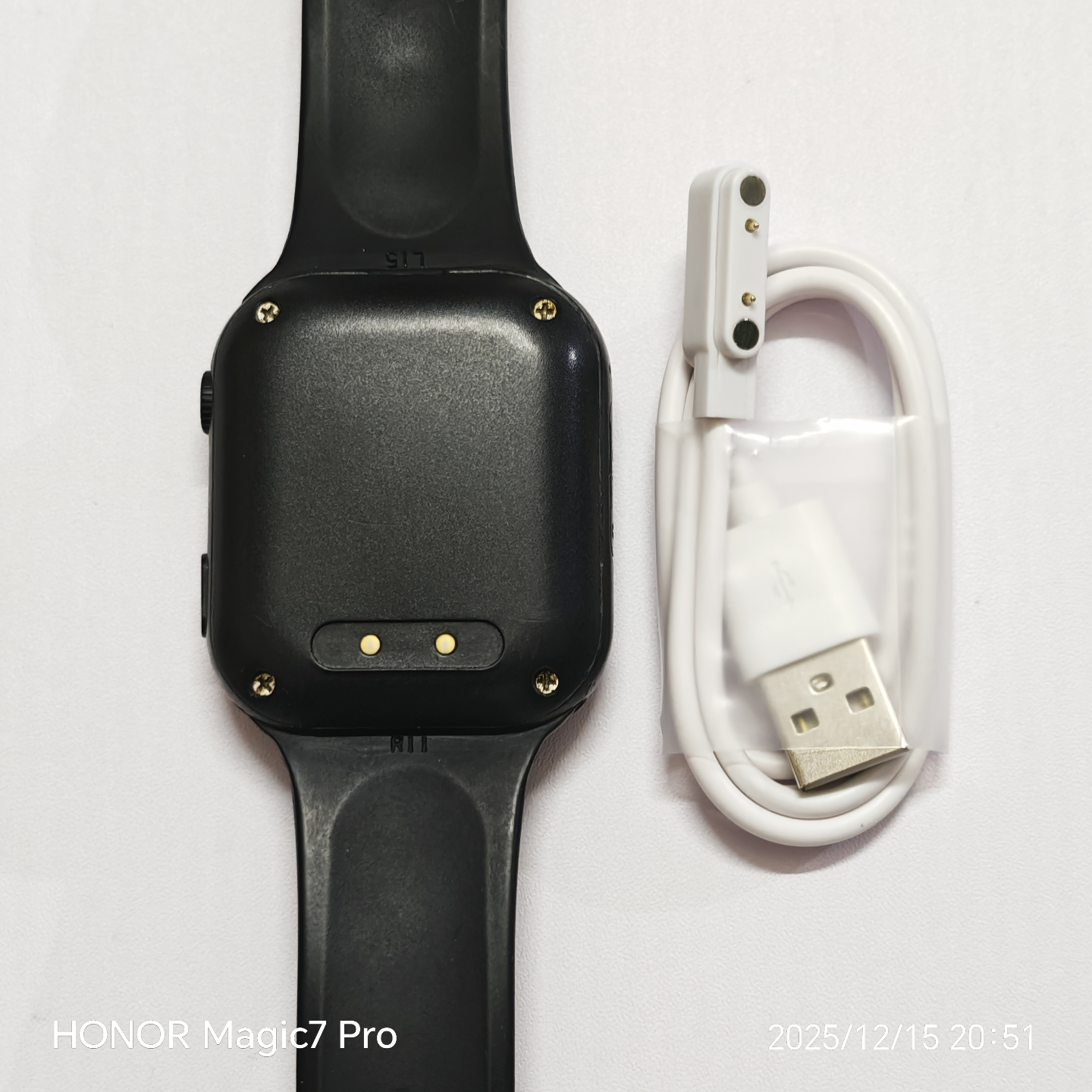 适用上学派华米1s子藤园电话手表磁吸充电器线USB数据线两针触点