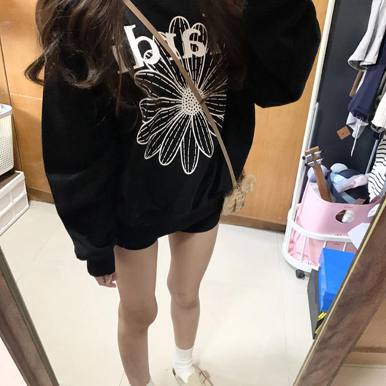 chi韩系穿搭复古蓝色圆领