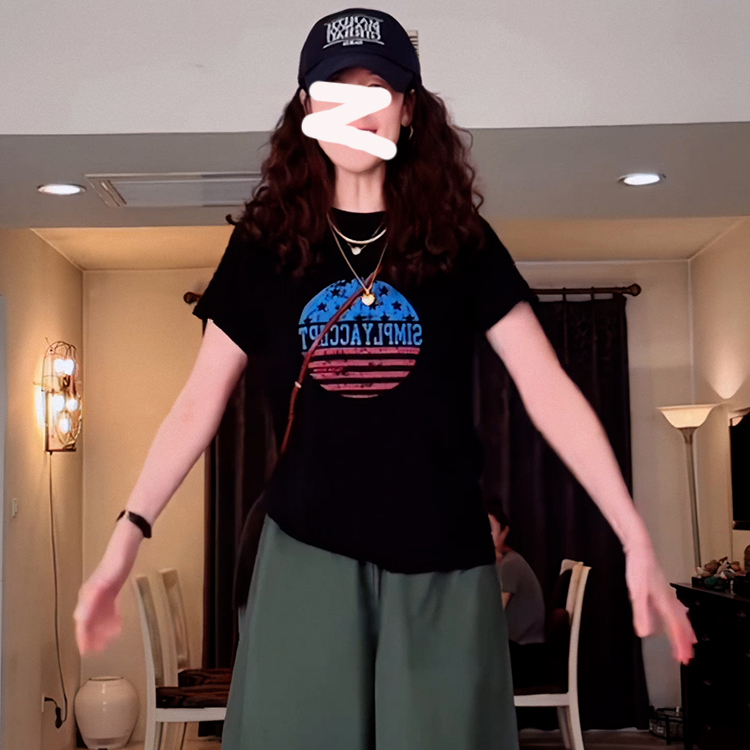 2025夏季新款女装黑色短袖