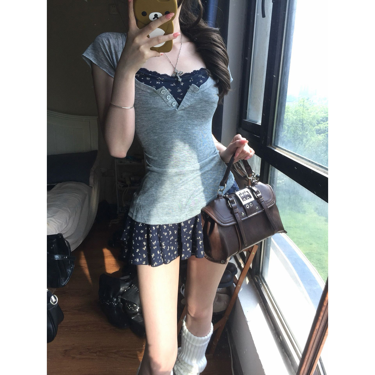 韩系藏青色碎花连衣裙女夏季灰色修身小上衣蕾丝收腰吊带裙两件套