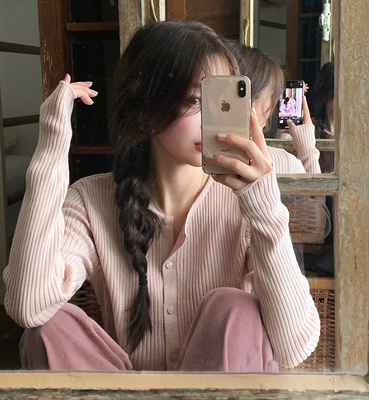 Slowand韩国官网自制女装代购22秋 甜美修身圆领长袖针织衫