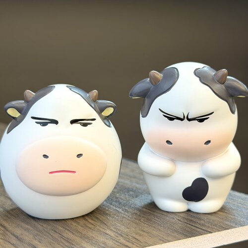 小红书同款草地牛表情包盲盒手办
