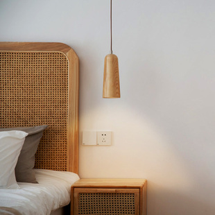 白蜡木卧室床头小吊灯日式 主卧侘寂复古吊线原木质奶油风灯饰房间