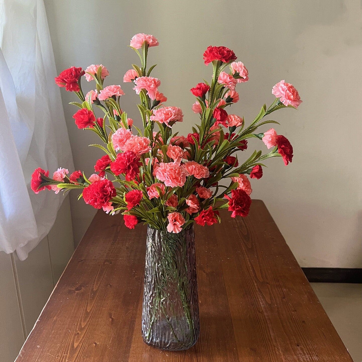康乃馨绢花塑料花束室内桌面摆设客厅花艺装饰节日送礼摆放花束