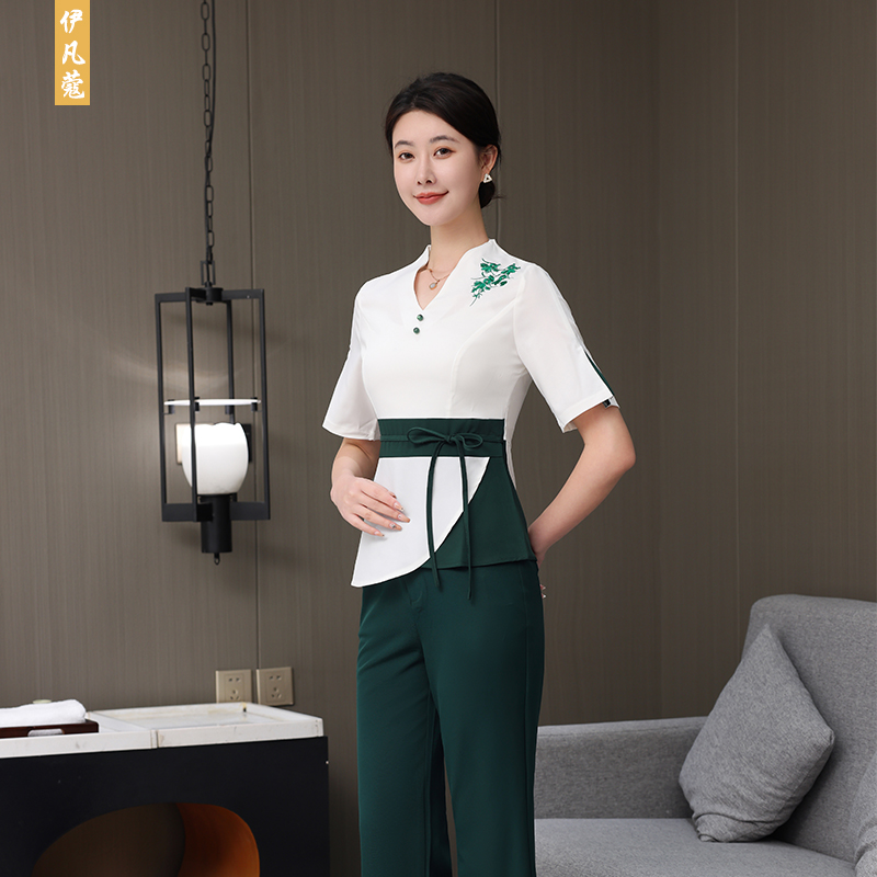 伊凡蔻美容院中式足浴足疗技师服