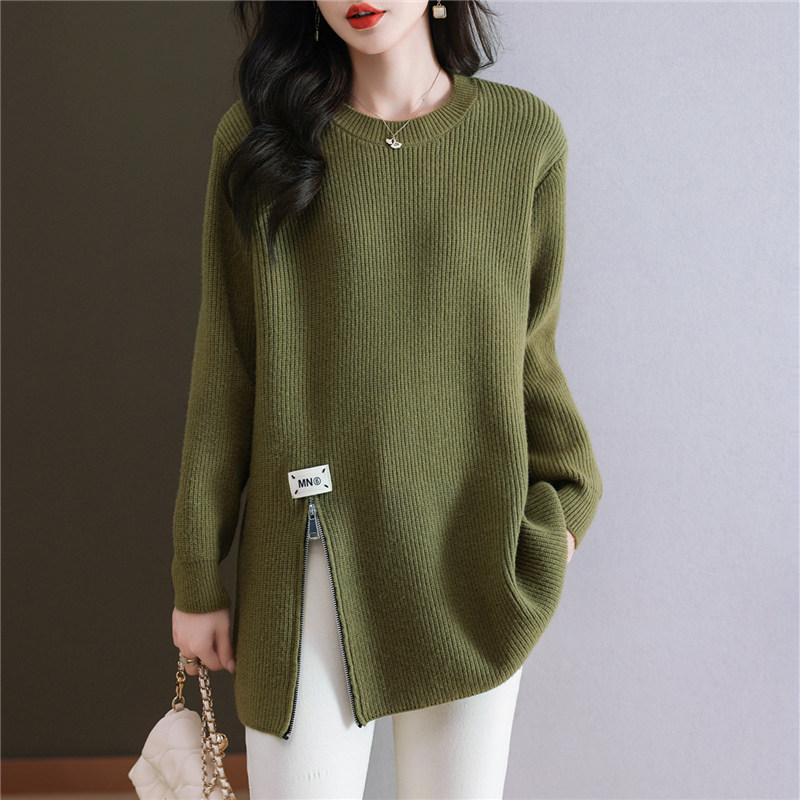 中长款侧开叉打底衫女秋冬内搭可外穿针织衫半高领宽松遮屁股毛衣