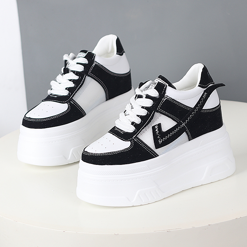 圆头厚底休闲运动小白鞋