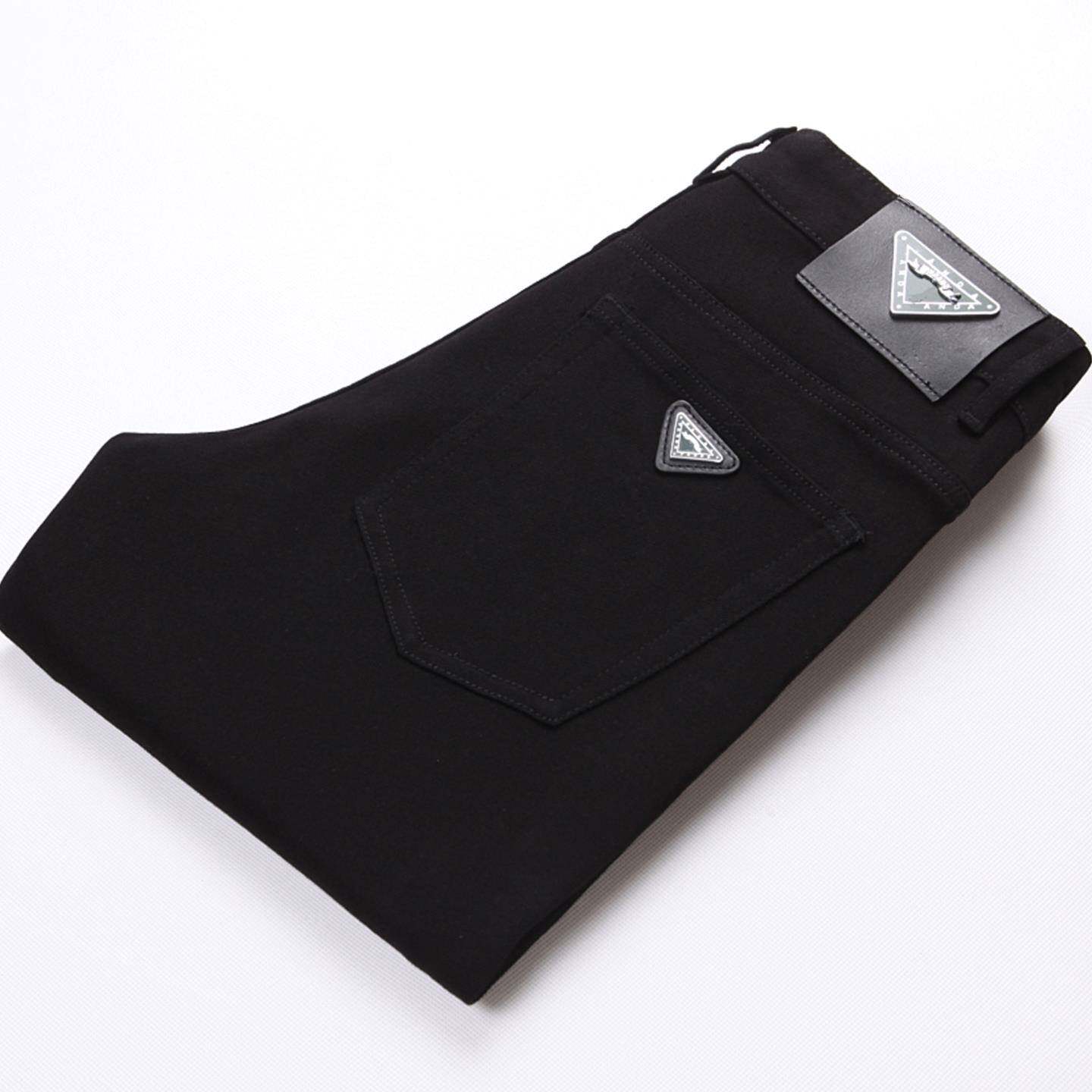 2025新款秋冬款黑色牛仔裤男修身小脚直筒弹力裤子休闲高端不掉色