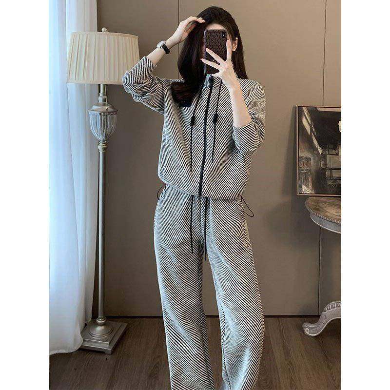 韩国时尚运动风套装女春秋2025加绒立领开衫卫衣阔腿裤休闲两件套,女装/女士精品,时尚套装,淘宝优惠券,粉丝福利购,淘宝优惠卷