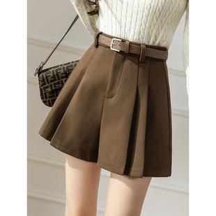 2025秋冬新款羊毛呢百褶半身裙裤小个子短裤裙欧货高腰棕色靴裤子