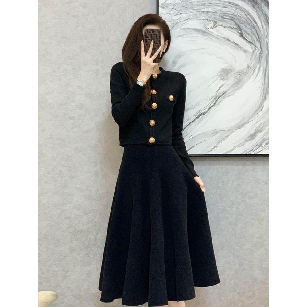 欧洲站小香味风格套装裙2025秋冬新款温柔时尚减龄显瘦针织两件套