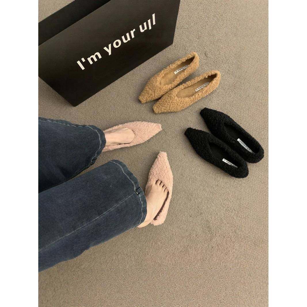 潮牌气质尖头平底鞋女2025新款网红羊羔毛毛绒单鞋女秋冬外穿保暖