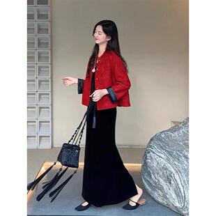 欧洲站秋季新款新中式国风套装优雅红色外套配丝绒吊带裙子两件套