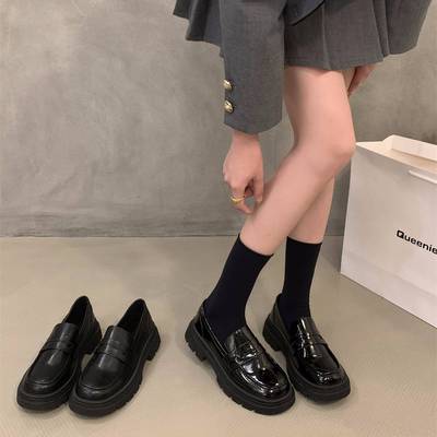 香港厚底简约百搭英伦风小皮鞋女鞋子2025新款春季黑色乐福鞋单鞋