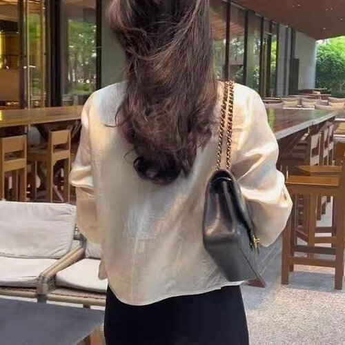 2026春夏新款衬衫女长袖醋酸缎面上衣宽松单排扣防晒外套开衫