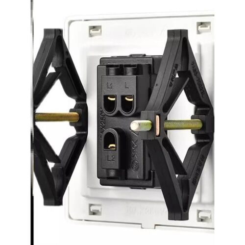 固定面墙插座卡扣丝底底盒固定器墙面面板电源支架开关内盒渐