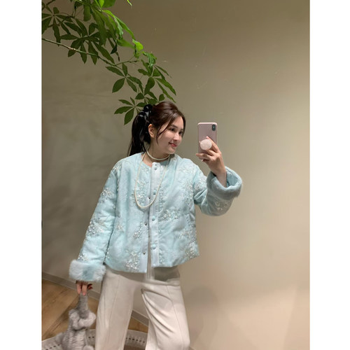 美一MEIYI国风系列钉珠亮片仙女蓝宽松版水貂袖口新中式鹅绒服冬