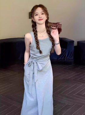 法式时髦老钱风性冷淡吊带连衣裙子休闲无袖背心裙女装夏外穿