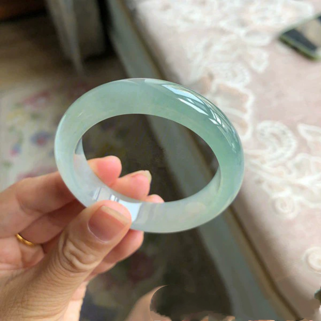 天然缅甸翡翠手镯浅油青冰种飘绿玉镯子阳绿玉手镯女翡翠正圈送礼