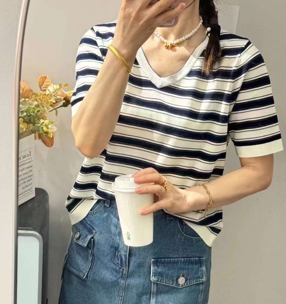 圣仕莲8030 V领条纹针织衫女冰丝凉爽显瘦百搭垂坠感短袖T恤上衣