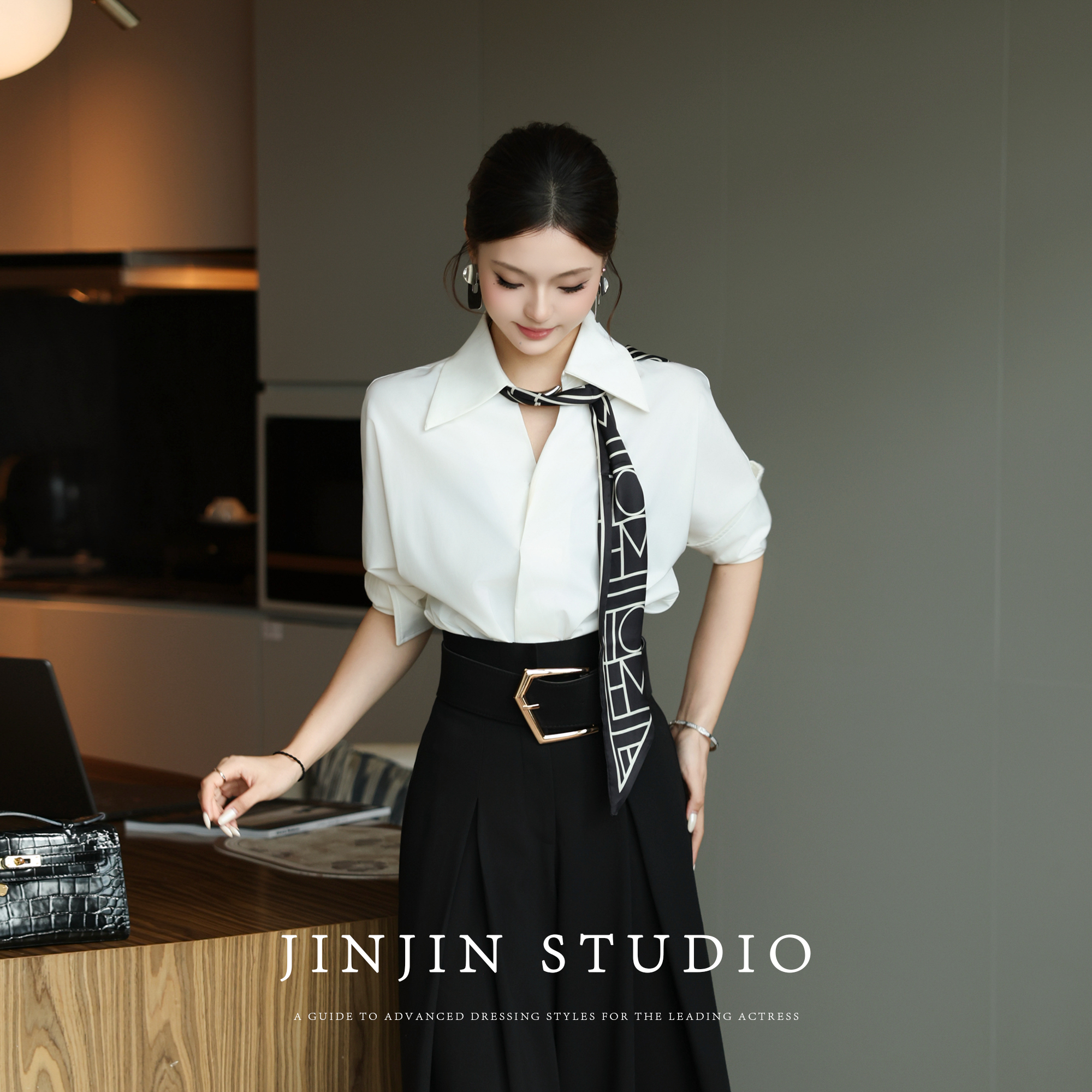 MD进进原创【极简主义】2025秋季新款宽松时尚轻奢翻领衬衫上衣