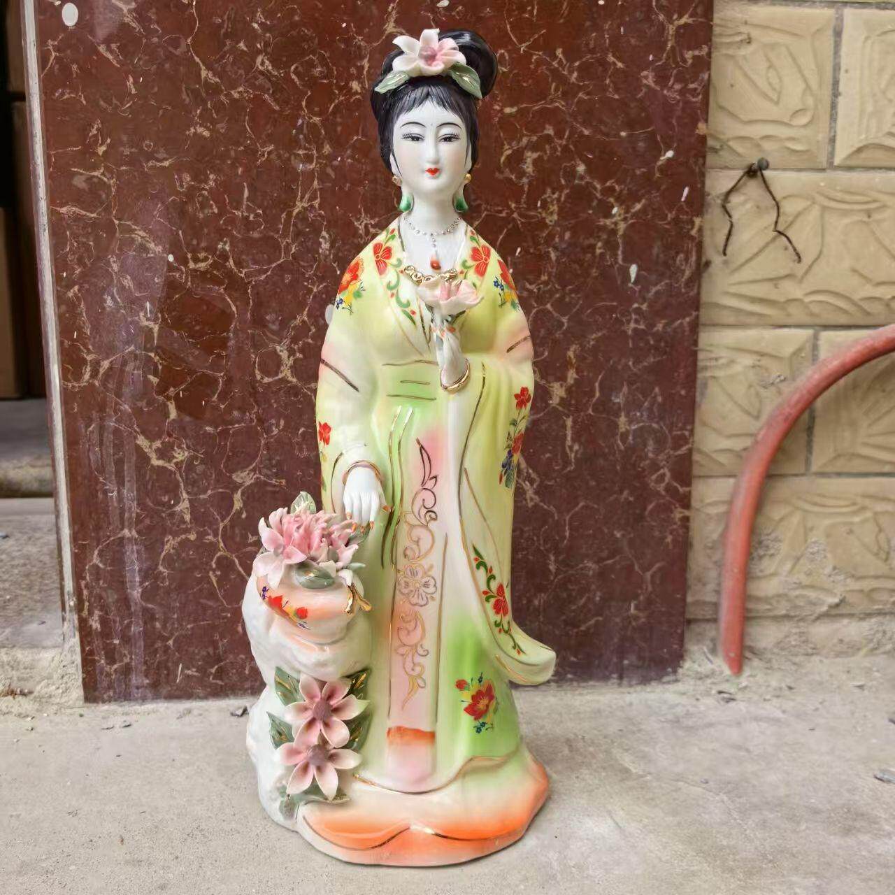陶瓷百花仙子桃花娘娘装饰摆件