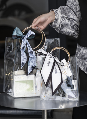 新年手提礼品袋伴娘伴手礼袋子送朋友闺蜜高级感生日礼物手提开业